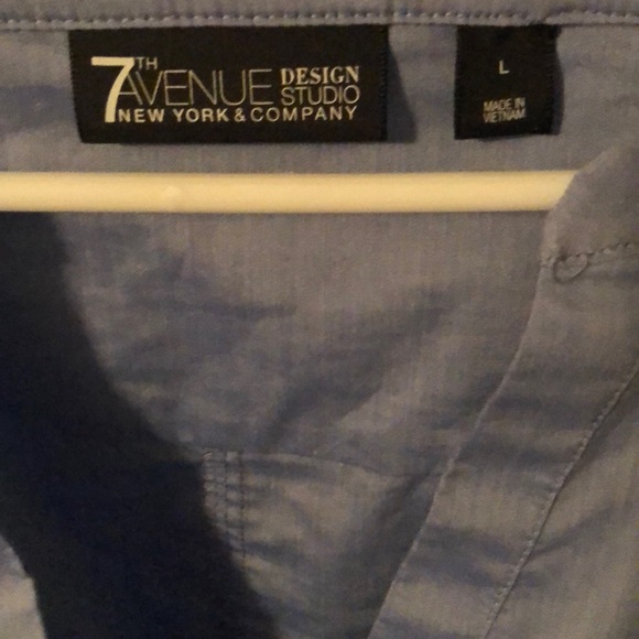 Darling blouse with ruffled sleeves - Picture 2 of 3